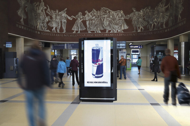 Digitální citylighty na nádražích